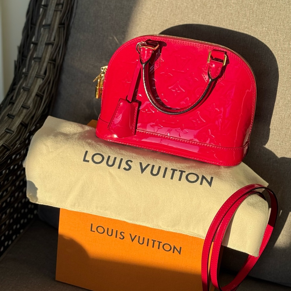 Louis Vuitton Vernis Alma BB